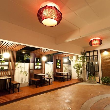 Cm Apartment Chiang Mai Buitenkant foto